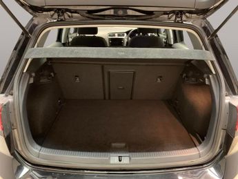 Volkswagen E-golf 35.8kWh e-Golf (136 ps) - CLIMATE CONTROL - DAB - USB AUDIO