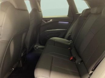 Audi Q4 E-tron 40 S line 82kWh (204 ps) - BLUETOOTH - CRUISE - SPEED LIMIT RECO