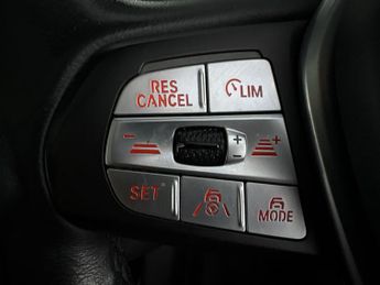 BMW iX3 80kWh Premier Edition (286 ps) - DRIVING ASSISTANT - PARK ASSIST