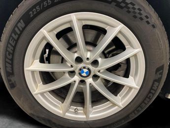 BMW 5 Series 2.0 520d MHT SE Touring Steptronic (190 ps) - LED - NAV - ACOUST