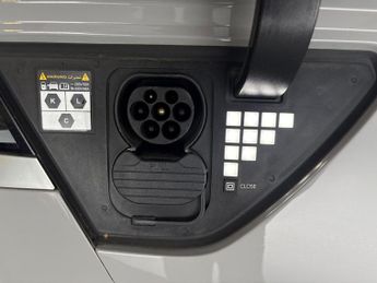 Hyundai Ioniq 5 58kWh Ultimate (170 ps) - HEAT AND COOL SEATS - LED - REVERSE CA