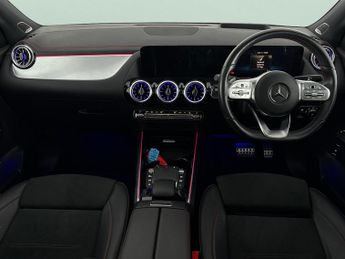 Mercedes-Benz EQA EQA 250 66.5kWh AMG Line (Premium Plus) (190 ps) - HEATED SEATS 