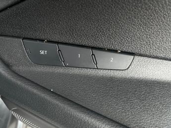 Audi e-tron 55 S line Sportback quattro 95kWh (11kW Charger) (408 ps) - REVE