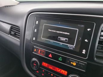 Mitsubishi Outlander 2.0 MIVEC 4 CVT 4WD (150 ps) - HEATED LEATHER - HEATED STEERING