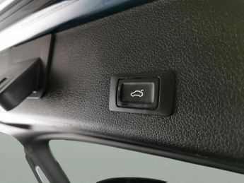 Audi e-tron 50 Technik quattro 71.2kWh (11kW Charger) (313 ps) - REVERSE CAM