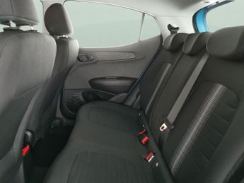Hyundai i10 1.0 SE Connect (67 ps) - CRUISE - CLIMATE CONTROL - DAB