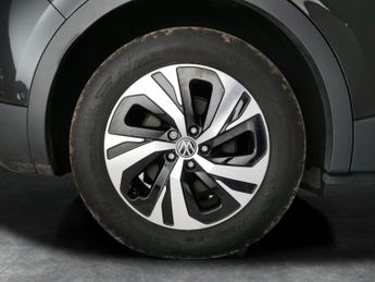 Volkswagen ID.4 Pure Performance 52kWh Life (170 ps) - REVERSE CAM - HEATED SEAT