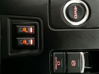 Mitsubishi Outlander 2.0 MIVEC 4 CVT 4WD (150 ps) - HEATED LEATHER - HEATED STEERING