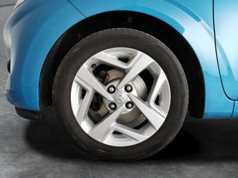 Hyundai i10 1.0 SE Connect (67 ps) - CRUISE - CLIMATE CONTROL - DAB