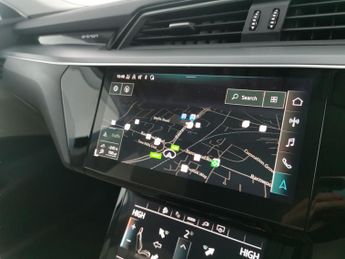 Audi e-tron 50 Technik quattro 71.2kWh (11kW Charger) (313 ps) - REVERSE CAM