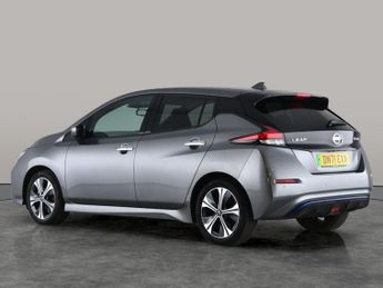 Nissan Leaf 40kWh Tekna (150 ps) - REVERSE CAM - NAV - HEAT PACK