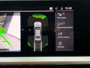 BMW 3 Series 2.0 320i M Sport (184 ps) - 19IN ALLOYS - CARPLAY - ACTIVE LANE 