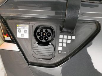 Hyundai Ioniq 5 77kWh Premium (228 ps) - HEATED SEATS - HEATED STEERING - BLIND 