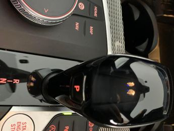 BMW 3 Series 2.0 320i M Sport (184 ps) - 19IN ALLOYS - CARPLAY - ACTIVE LANE 