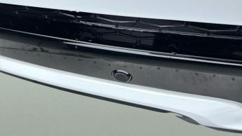 Land Rover Discovery Sport 1.5 P300e 12.2kWh R-Dynamic S Plug-in 4WD (309 ps) - PADDLE SHIF