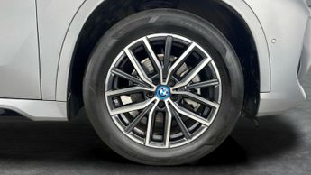 BMW iX1 20 66.5kWh M Sport eDrive (11kW Charger) (204 ps) - EDRIVE EXTER