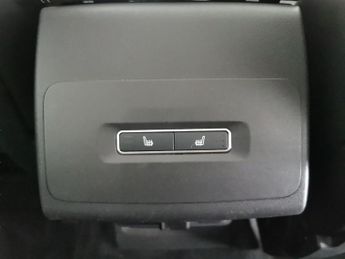 Jaguar I-PACE 400 90kWh HSE 4WD (400 ps) - LED - REVERSE CAM - MERIDIAN AUDIO