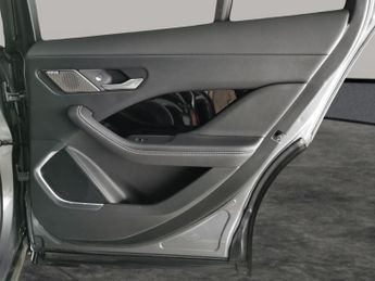 Jaguar I-PACE 400 90kWh HSE 4WD (400 ps) - LED - REVERSE CAM - MERIDIAN AUDIO