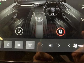 MG MG ZS 72.6kWh Trophy Connect Long Range (156 ps) - ACTIVE LANE ASSIST