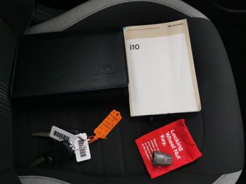 Hyundai i10 1.0 SE Connect (67 ps) - CRUISE - CLIMATE CONTROL - DAB