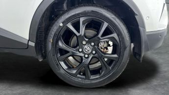 Toyota C-HR 1.8 VVT-h Dynamic CVT (122 ps) - HEATED SEATS - LANE DEPARTURE A