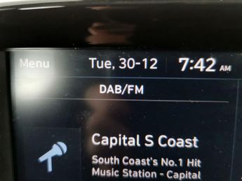 Hyundai i10 1.0 SE Connect (67 ps) - CRUISE - CLIMATE CONTROL - DAB