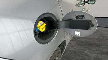 Jaguar F-PACE 2.0 D180 Chequered Flag AWD (180 ps) - PADDLE SHIFT - SPEED LIMI