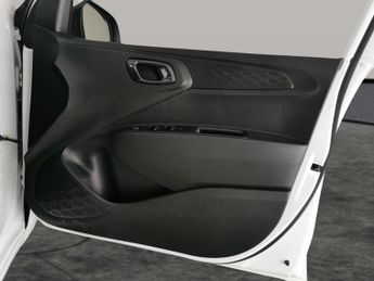 Hyundai i10 1.0 SE Connect (67 ps) - CRUISE - CLIMATE CONTROL - DAB