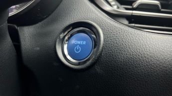 Toyota C-HR 1.8 VVT-h Dynamic CVT (122 ps) - HEATED SEATS - LANE DEPARTURE A