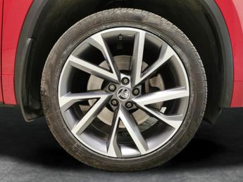 Skoda Kodiaq 2.0 TDI SportLine DSG 4WD (7 Seat) (200 ps) - HEATED SEATS