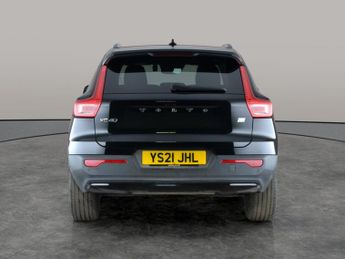 Volvo XC40 1.5h T4 Recharge 10.7kWh R-Design Plug-in (211 ps) - LEATHER-NUB