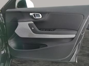 Polestar Polestar 2 Dual Motor 78kWh Long Range Fastback 4WDE (408 ps) - HEATED SEAT