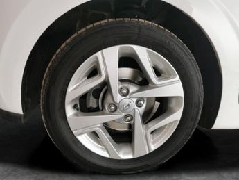 Hyundai i10 1.0 SE Connect (67 ps) - CRUISE - CLIMATE CONTROL - DAB