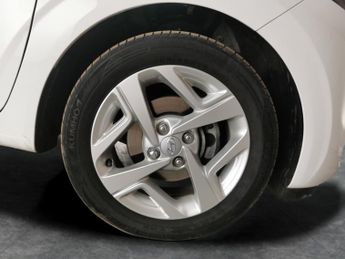 Hyundai i10 1.0 SE Connect (67 ps) - CRUISE - CLIMATE CONTROL - DAB