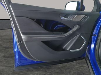 Jaguar I-PACE 400 90kWh HSE 4WD (400 ps) - LED - MERIDIAN AUDIO - REVERSE CAM