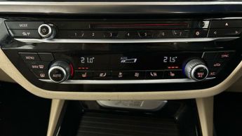 BMW X3 2.0 20d SE xDrive (190 ps) - DRIVING MODES - AIR CON - KEYLESS S