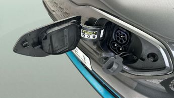 Kia Niro 39kWh 2 (134 bhp) - CRUISE - PADDLE SHIFT - 17IN ALLOYS