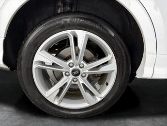 Audi Q3 1.4 TFSIe 45 S line Plug-in S Tronic 13kWh (245 ps) - BLUETOOTH 