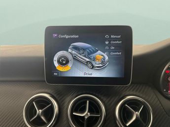 Mercedes-Benz A Class 1.5 A180d AMG Line 7G-DCT (109 ps) - PADDLE SHIFT - CLIMATE CONT