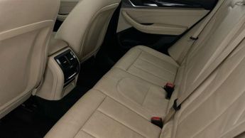 BMW X3 2.0 20d SE xDrive (190 ps) - DRIVING MODES - AIR CON - KEYLESS S