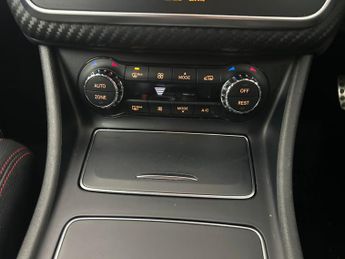 Mercedes-Benz A Class 1.5 A180d AMG Line 7G-DCT (109 ps) - PADDLE SHIFT - CLIMATE CONT