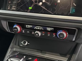 Audi Q3 1.4 TFSIe 45 S line Plug-in S Tronic 13kWh (245 ps) - BLUETOOTH 