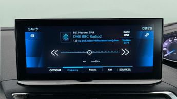 Peugeot 5008 1.2 PureTech GT EAT (130 ps) - BLUETOOTH - SPEED LIMIT RECOG - A