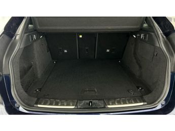 Jaguar F-PACE 3.0 D300 V6 Portfolio AWD (300 ps) - BLUETOOTH - PADDLE SHIFT