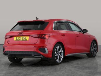 Audi A3 2.0 TDI 35 S line Sportback S Tronic (150 ps) - UPGRADED Y-SPOKE