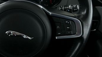 Jaguar F-PACE 3.0 D300 V6 Portfolio AWD (300 ps) - BLUETOOTH - PADDLE SHIFT