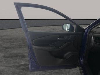 Nissan Qashqai 1.3 DIG-T MHEV Acenta Premium XTRON (158 ps) - LANE DEPARTURE  -