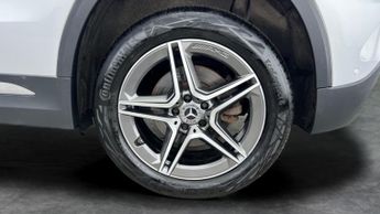 Mercedes-Benz GLA 1.3 GLA250e 15.6kWh Exclusive Edition Plug-in 8G-DCT (218 ps) - 