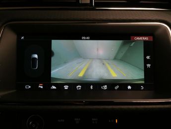 Land Rover Range Rover Evoque 2.0 D150 R-Dynamic 4WD (150 ps) - CRUISE - PADDLE SHIFT - KEYLES