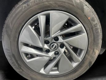 Nissan Qashqai 1.3 DIG-T MHEV Acenta Premium XTRON (158 ps) - LANE DEPARTURE  -